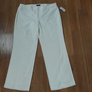 Roz & Ali NWT Womens 16 Signature Fit White Trousers